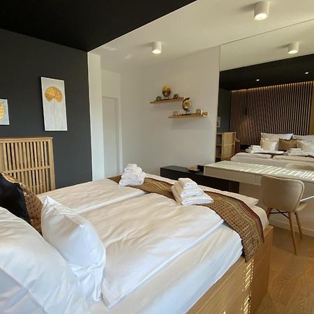 Araliya Apartment Krakow Bagian luar foto