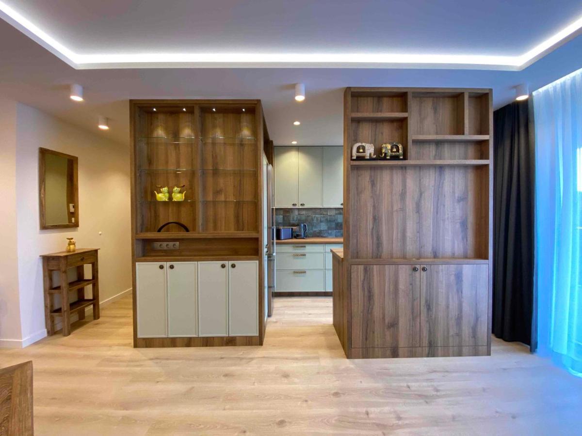 Araliya Apartment Krakow Bagian luar foto